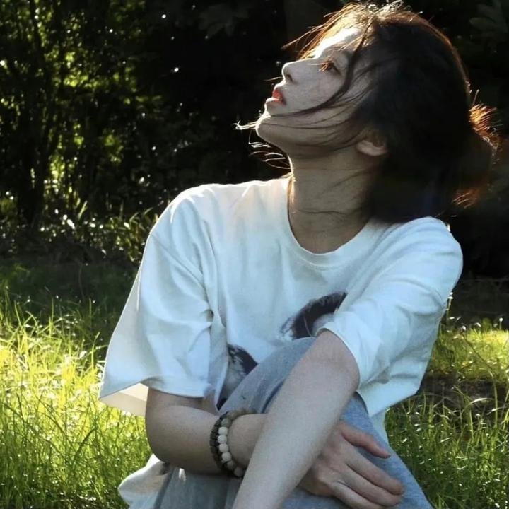 黑料女配霸榜热搜